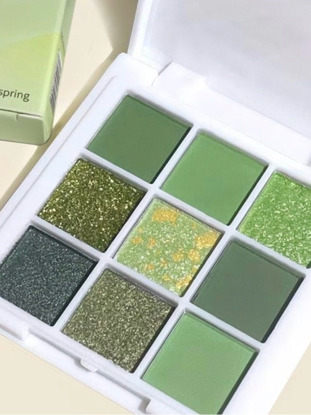 Green Eyeshadow Palette Matte Shimmer Glitter 9 Colors Small New